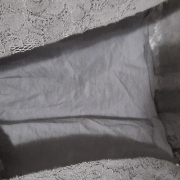 Gray Lace Overlay Skirt (XS) - Picture 4 of 6